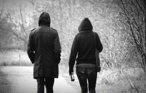 a-young-couple-seen-from-behind-2026-01-06-00-54-26-utc